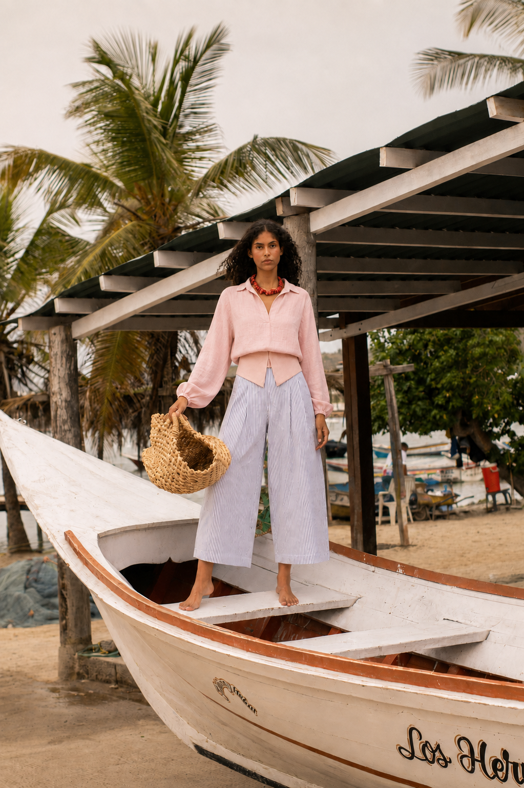 Espuma Cropped Shirt — LAILA editorial campaign